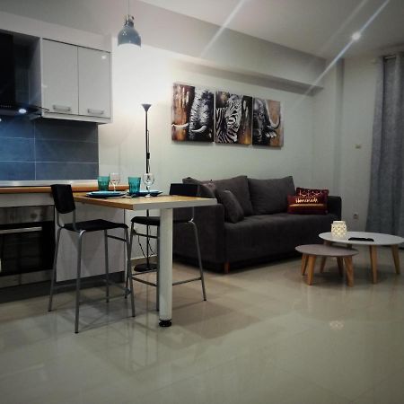 Suite Apartment Athens Center, Metro Metaxourgeio Exterior photo
